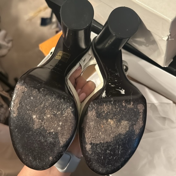 Burberry Heels well kept and great preloved SZ 37 - Picture 3 of 3